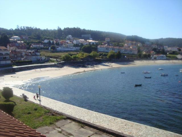Hotel Corcubion Playa De Quenxe 客房 照片
