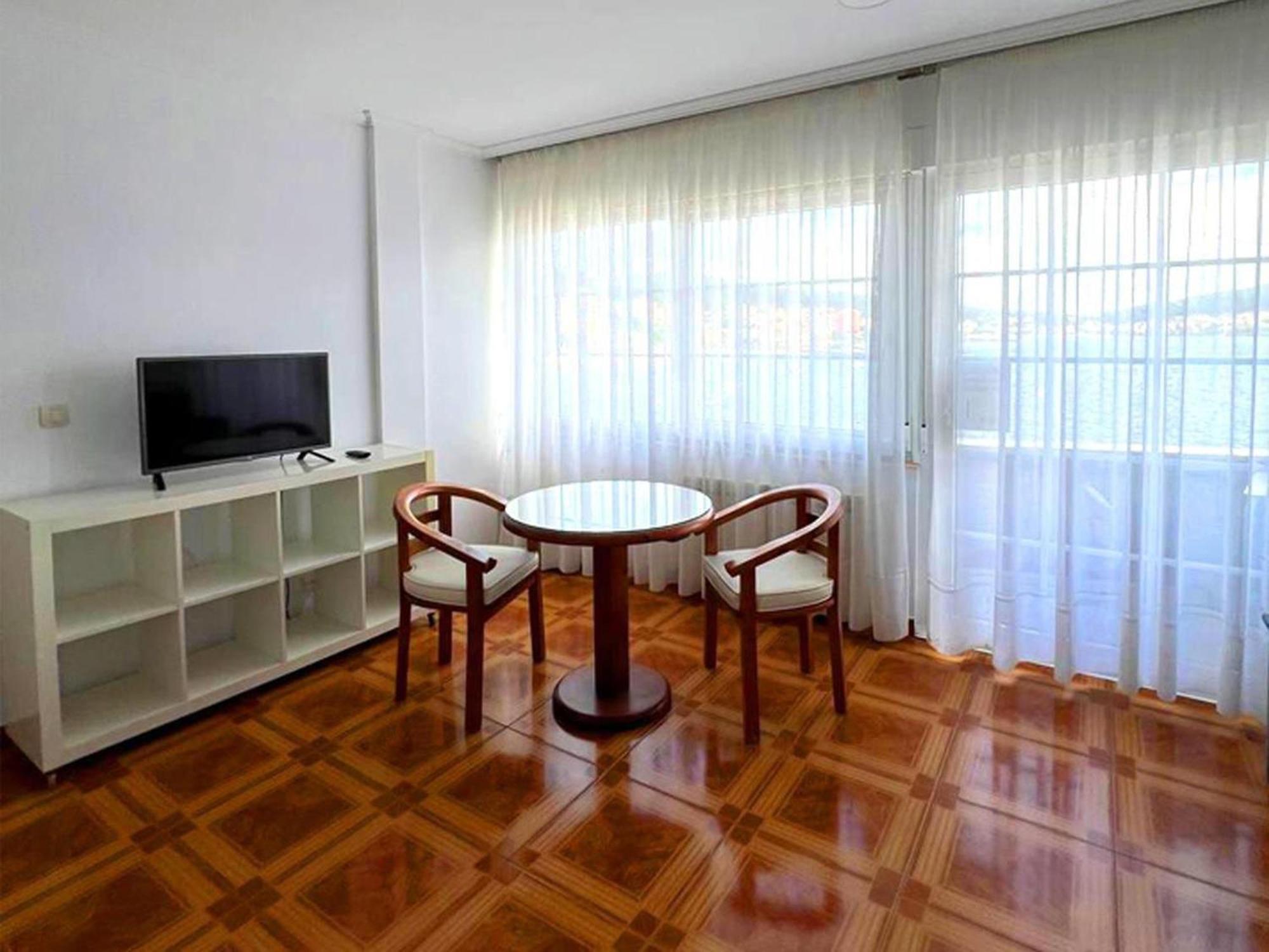 Hotel Corcubion Playa De Quenxe 客房 照片